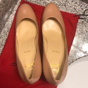 New! Never worn! I Original dust bag